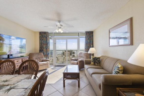 Sunny and Bright Oceanfront Condo in Atlantica Resort near Boardwalk